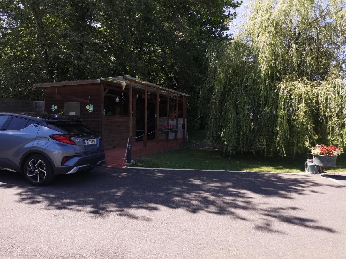 Au Petit Pedegouaty Panzió Heugas Kültér fotó