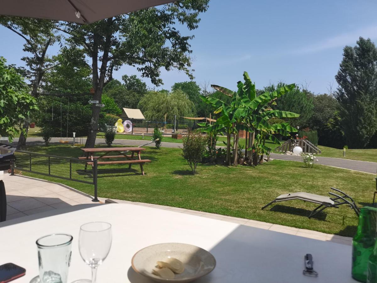Au Petit Pedegouaty Panzió Heugas Kültér fotó